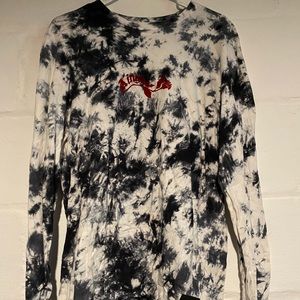 Black and white tye-dye long sleeve t shirt